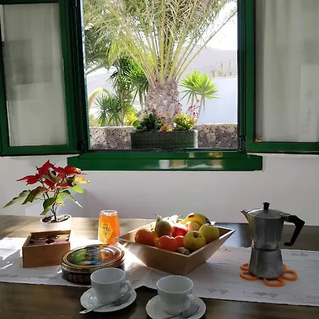 Деревянный коттедж Casa Del Erizo - Ecofinca *